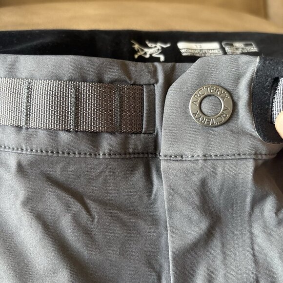 Arc'teryx Womens Sz 12 Hiking Pants Gray Softshell Performance Outdoor Gorpcore - Picture 11 of 16